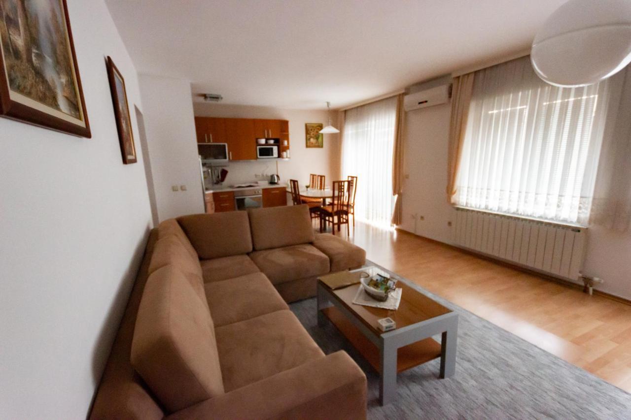 Apartmani Strsoglavec クラピンスケ・トプリツェ エクステリア 写真